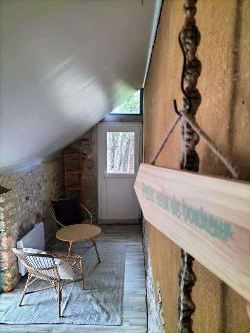 Charmante Maisonnette En Pierre Écardenville-sur-Eure