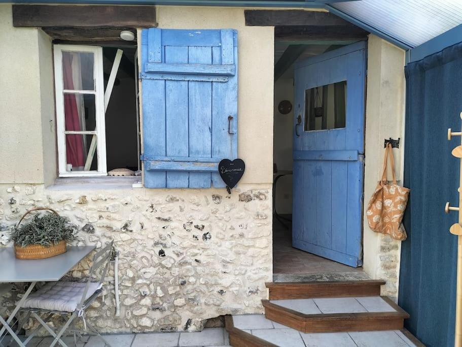 Charmante Maisonnette En Pierre Hébergement de vacances Écardenville-sur-Eure