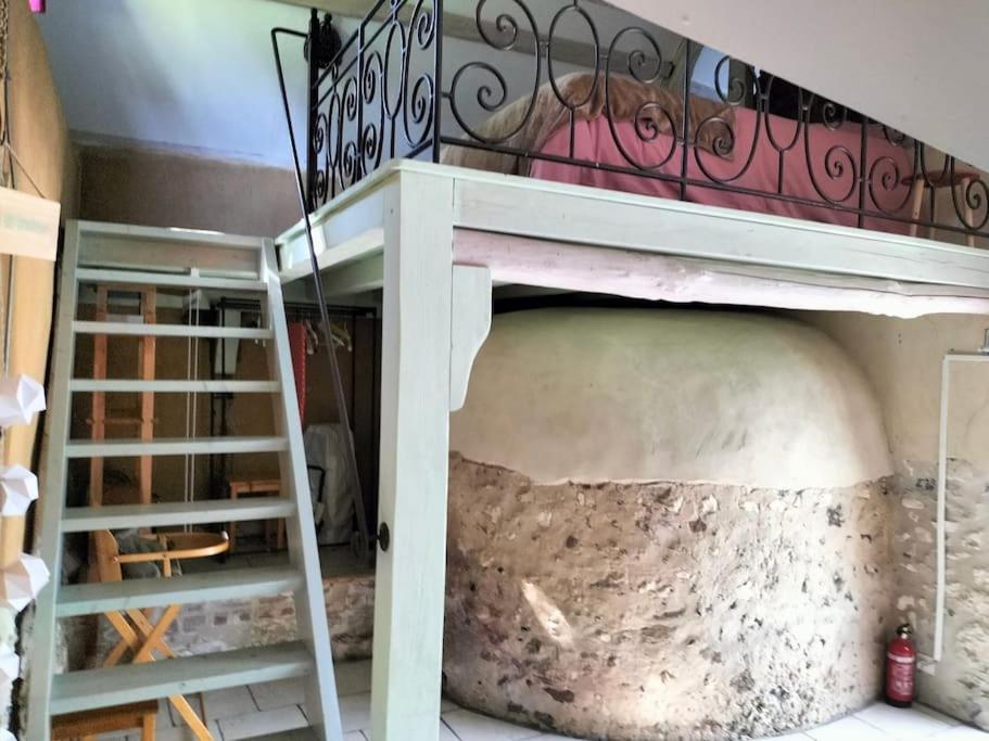 Hébergement de vacances Charmante Maisonnette En Pierre Écardenville-sur-Eure